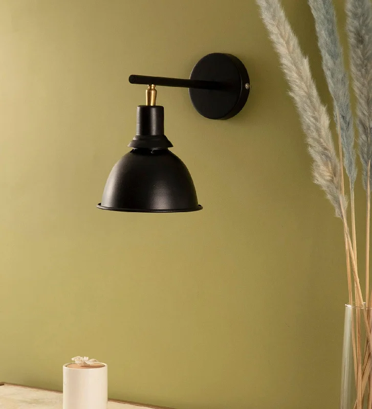 Benjamin UK Wall Sconce