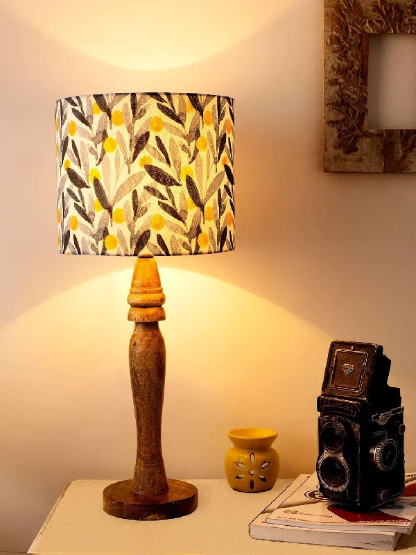 Wooden Leafy Print Lamp